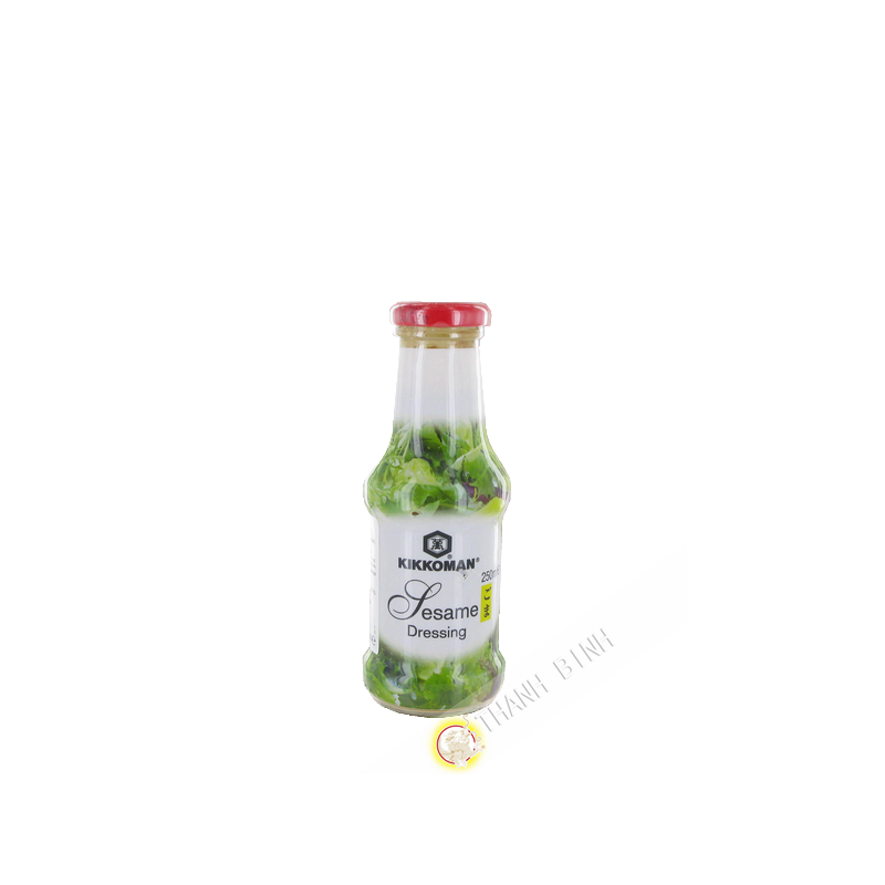 Ensalada con el aderezo de sésamo KIKKOMAN 250ml