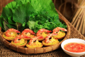 ﻿Banh Khot (Crêpe vietnamiennes aux crevettes et au porc)